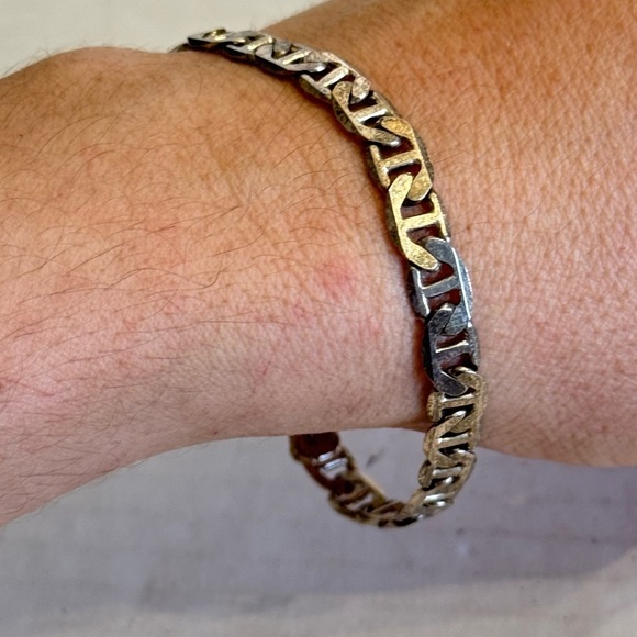 925 Sterling Silver Curb Cuban Bracelet - Picture 15 of 16